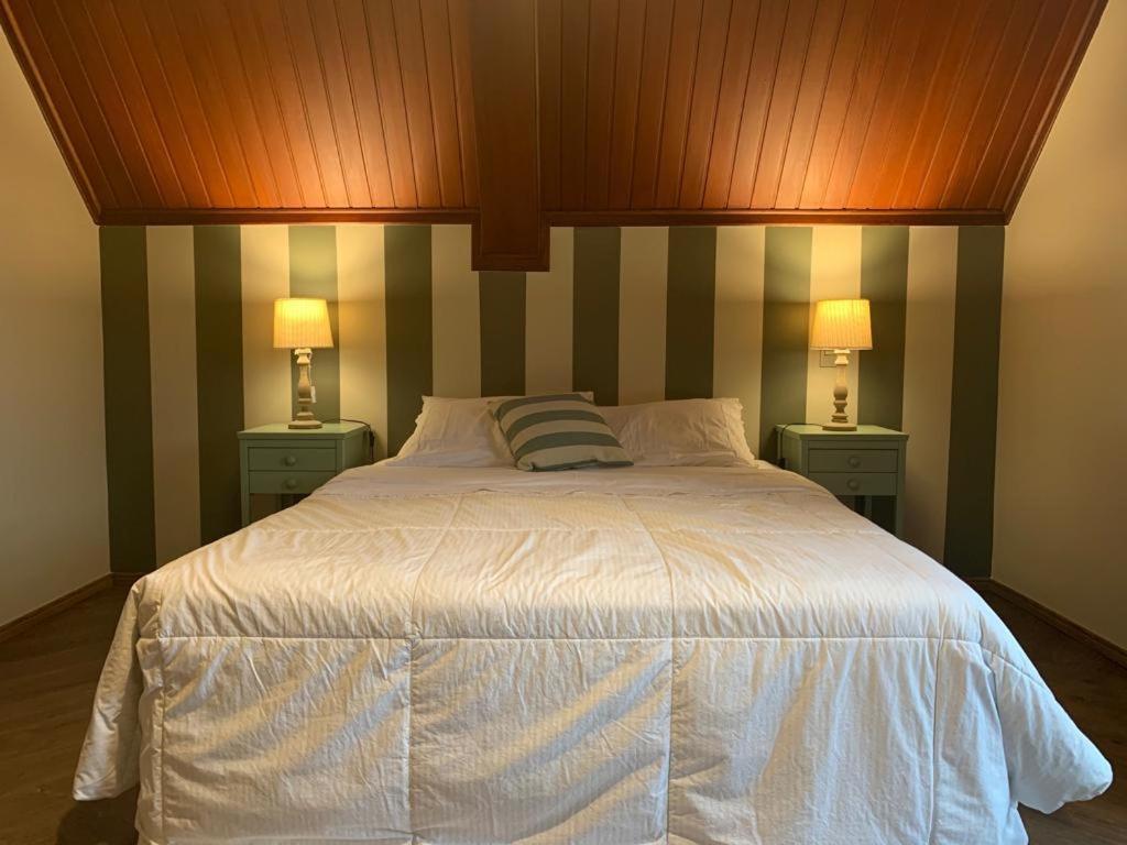 Apartamento Duplex De Alto Padrao A 5 Min Do Baden Baden